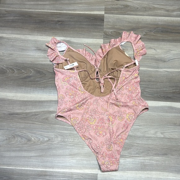 🏁 Joe Fresh & Roxy Earler Pink Floral Ruffle Swimsuit size 1X - Picture 7 of 9